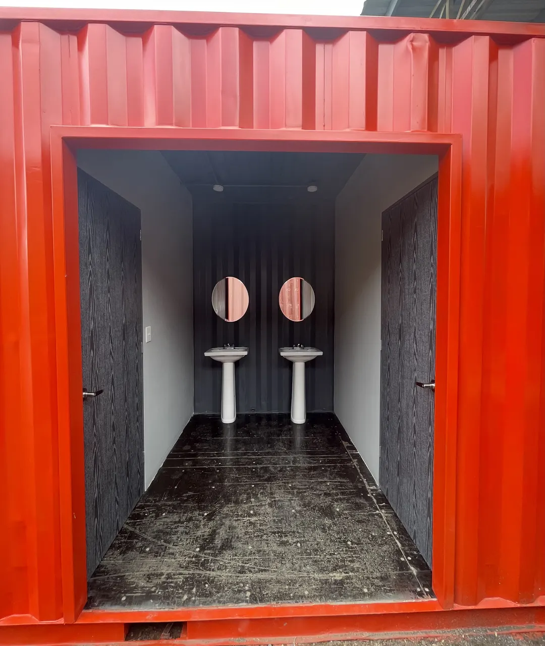 Dormitorios y Baños